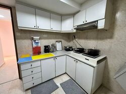 International Plaza (D2), Apartment #584861141